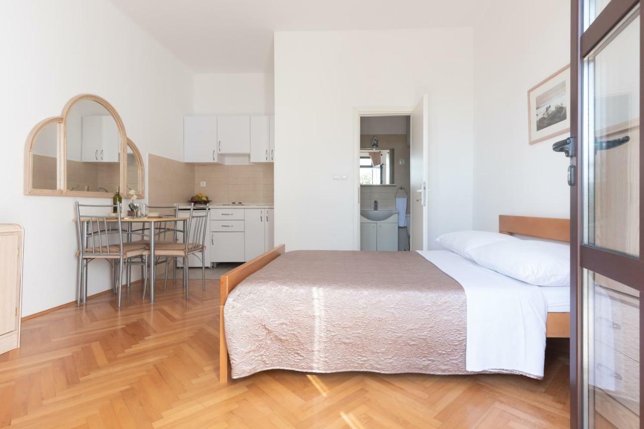 Apartman Lipotica Diklo Zadar Exterior photo